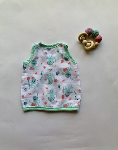 Ocean Dive organic muslin front open Jhabla top 1 pack: Octopus Ocean Dive organic muslin front open Jhabla top 1 pack: Octopus