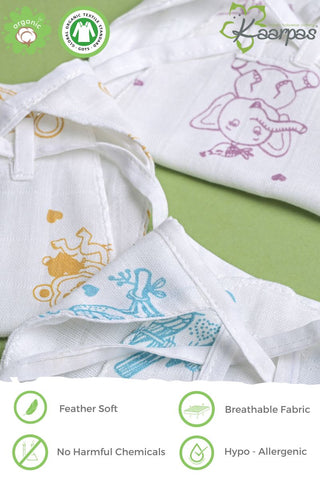 Adorable Animals' Cotton 2 Layered Nappies (Pack of 3) Adorable Animals' Cotton 2 Layered Nappies (Pack of 3)