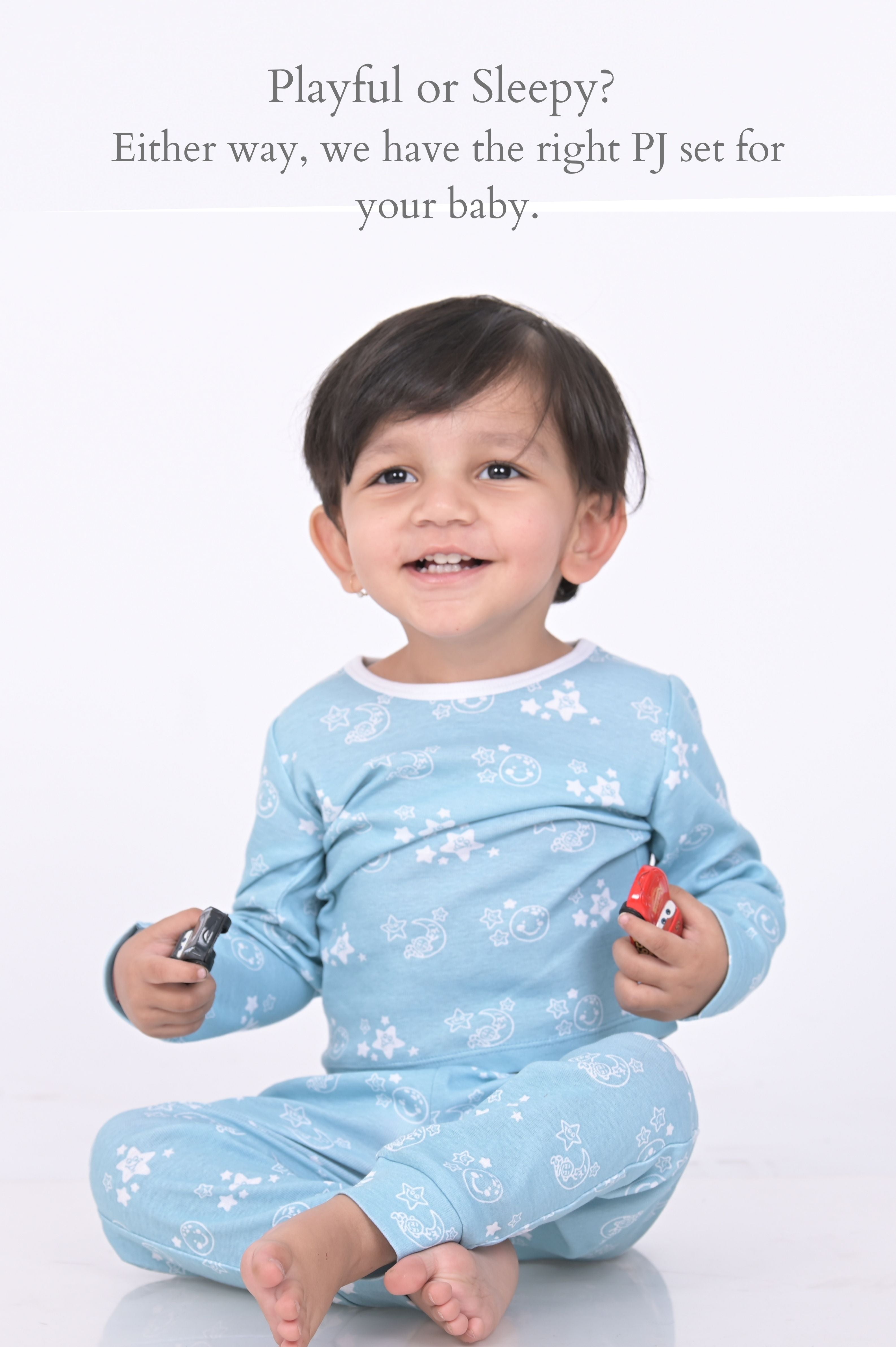 Kaarpas organic cotton 2 piece baby PJ set with bright star and moon - Sky blue
